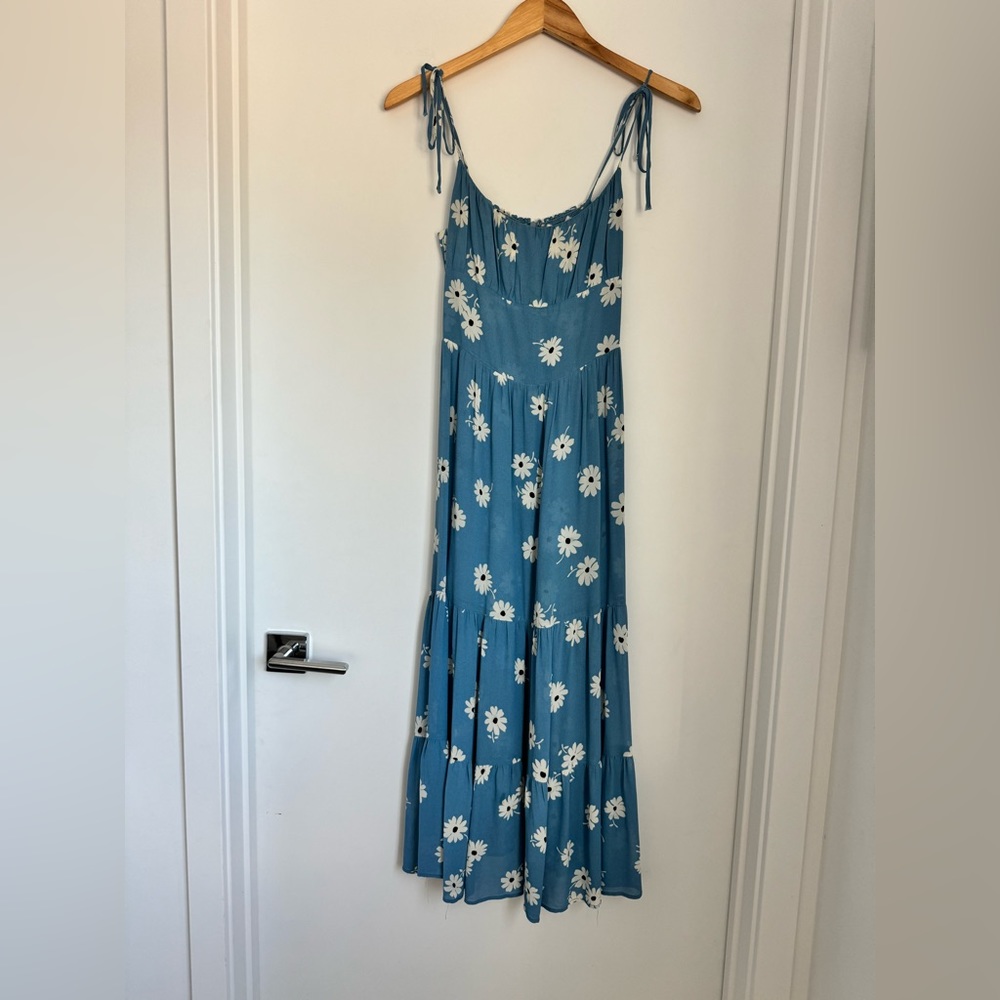 Reformation Kealy Tiered Midi Dress Chelsea Girl Blue Daisy Floral - Picture 4 of 13